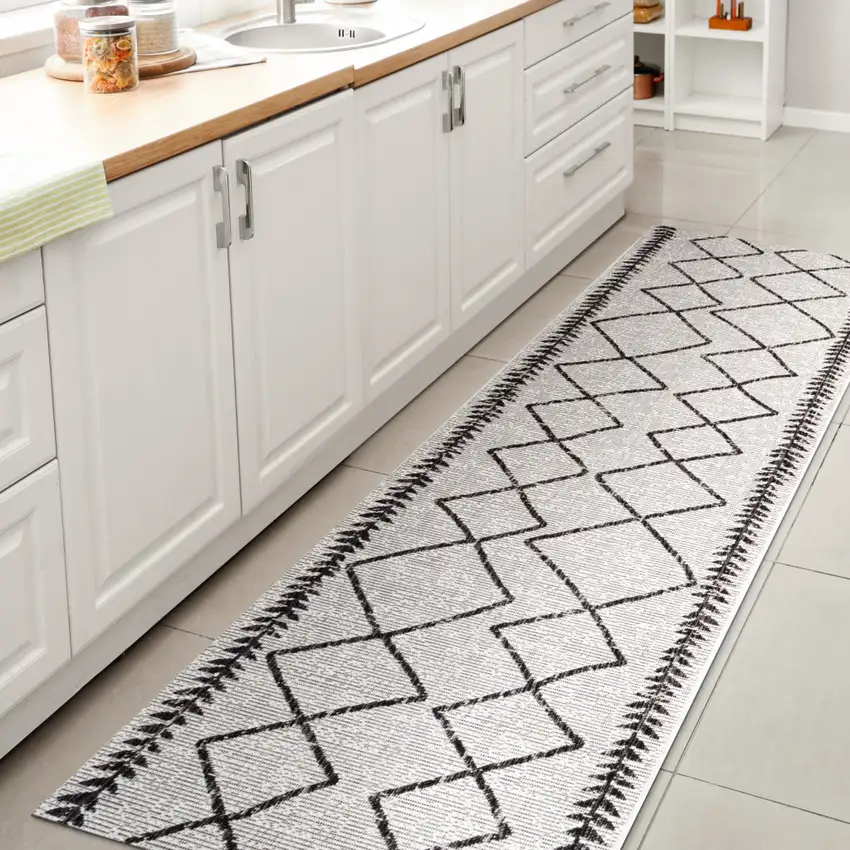 10' Ivory And Black Trellis Indoor Outdoor Runner Rug Photo 7