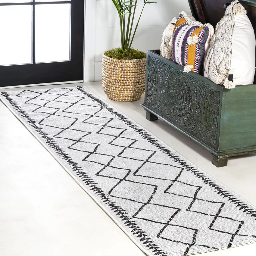 8' Ivory And Black Trellis Indoor Outdoor Runner Rug Photo 4