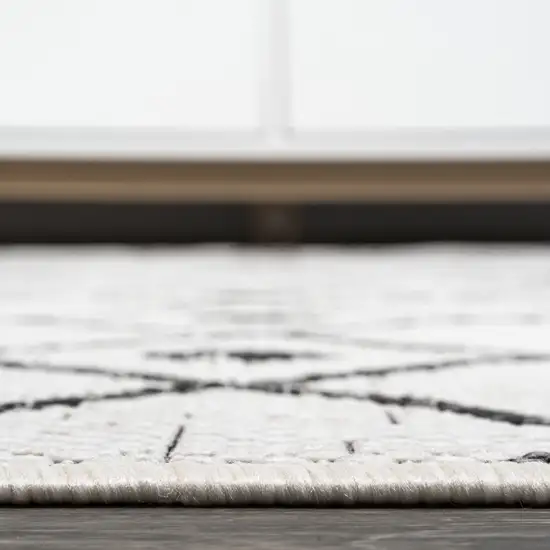 8' Ivory And Black Trellis Indoor Outdoor Runner Rug Photo 9