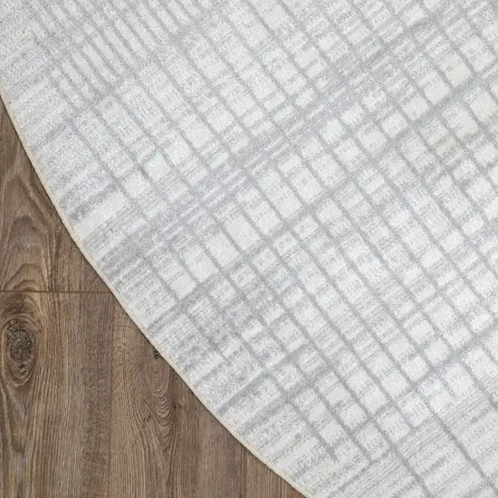 5' Ivory And Blue Geometric Washable Round Rug Photo 9