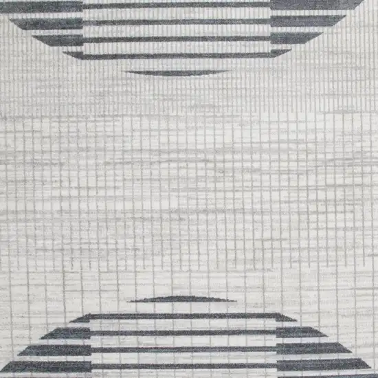 5' Ivory And Blue Geometric Washable Round Rug Photo 7