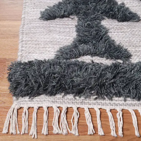 10' Ivory And Charcoal Wool Geometric Flatweave Handmade Stain Resistant Runner Rug With Fringe Photo 3