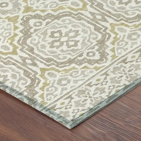 8' Ivory And Denim Blue Round Tribal Washable Indoor Outdoor Area Rug Photo 6