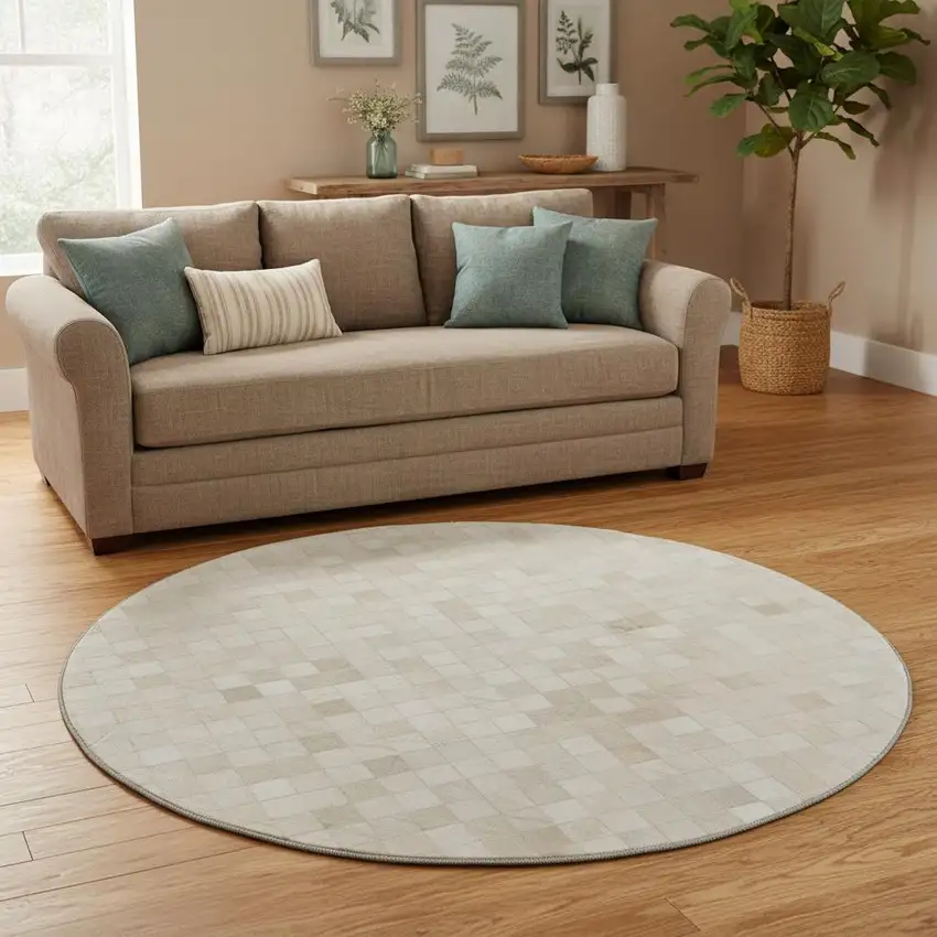 8' Ivory And Gray Geometric Washable Round Rug With UV Protection Photo 1