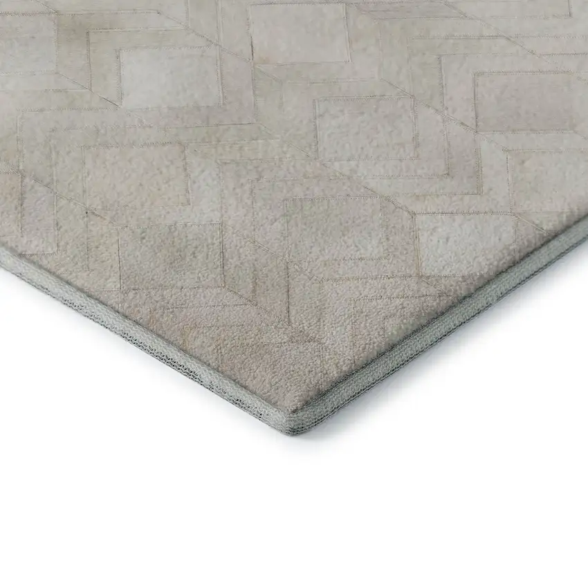 8' Ivory And Gray Geometric Washable Round Rug With UV Protection Photo 7