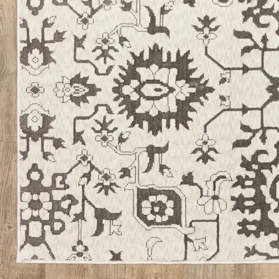 8' Ivory And Gray Oriental Runner Rug Photo 5