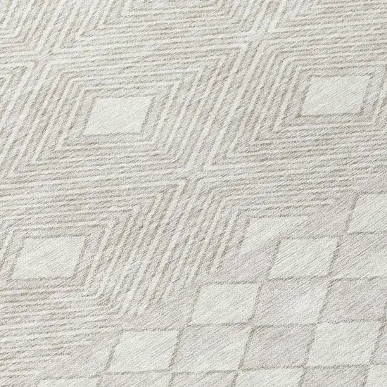 8' Ivory And Gray Round Geometric Washable Indoor Outdoor Area Rug Photo 8