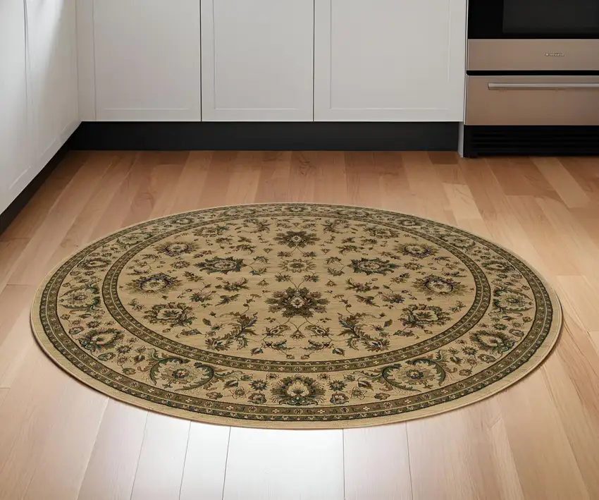 6' Ivory And Green Oriental Round Rug Photo 1