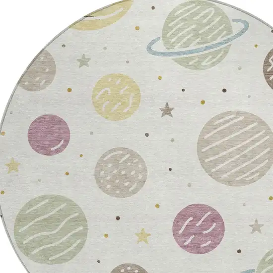 8' Ivory And Green Round Floral Washable Indoor Outdoor Area Rug Photo 2