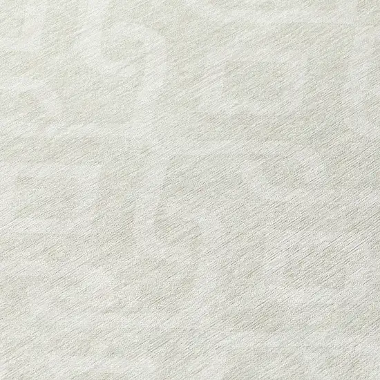 8' Ivory And Light Gray Round Geometric Washable Indoor Outdoor Area Rug Photo 7