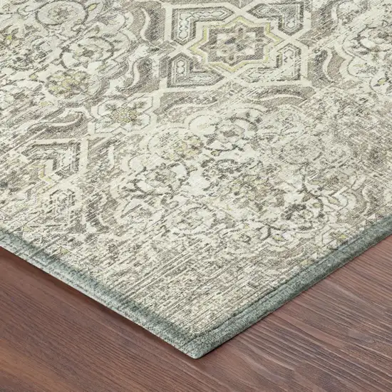8' Ivory And Linen Round Floral Washable Indoor Outdoor Area Rug Photo 5