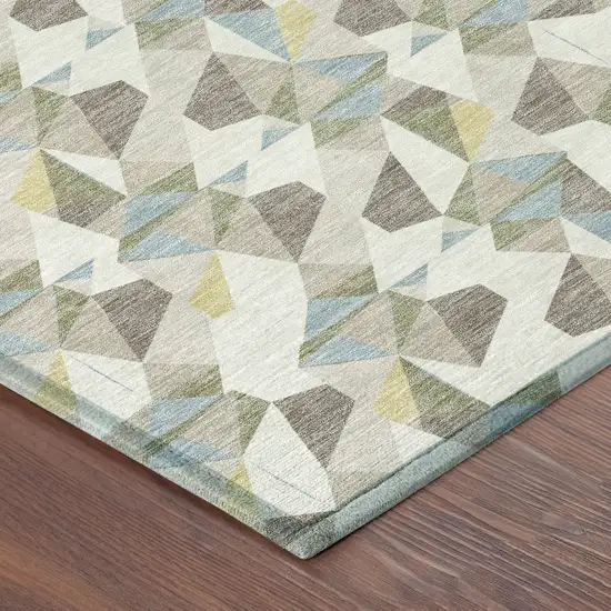 8' Ivory And Linen Round Geometric Washable Indoor Outdoor Area Rug Photo 4