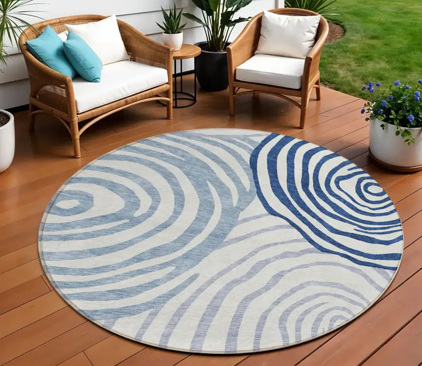 8' Ivory And Navy Blue Round Abstract Washable Indoor Outdoor Area Rug Photo 1
