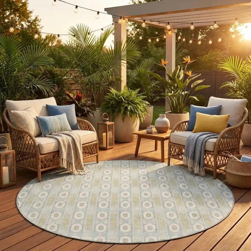 8' Ivory And Silver Round Striped Washable Indoor Outdoor Area Rug Photo 1