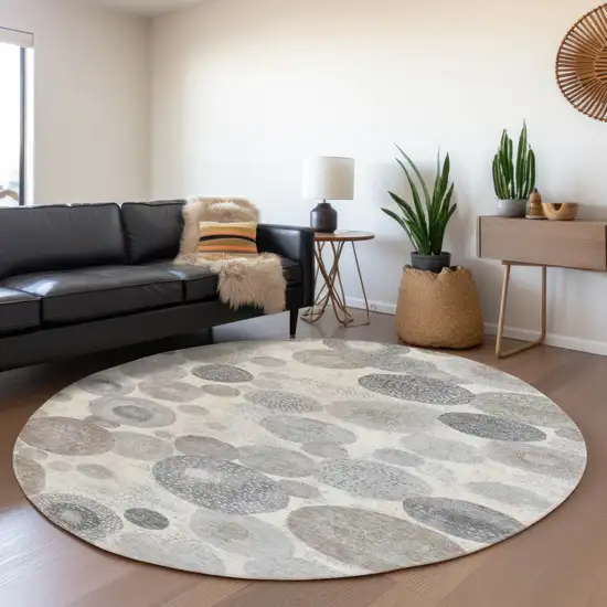 8' Ivory Beige And Gray Round Geometric Washable Indoor Outdoor Area Rug Photo 6