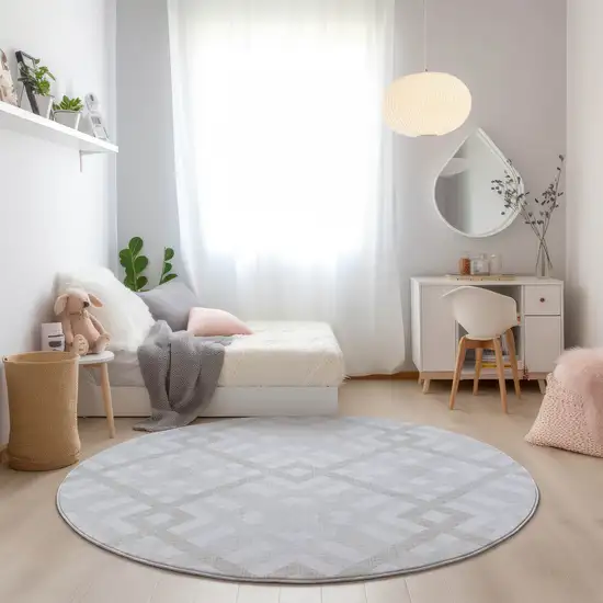 8' Ivory Beige And Tan Round Geometric Washable Indoor Outdoor Area Rug Photo 6