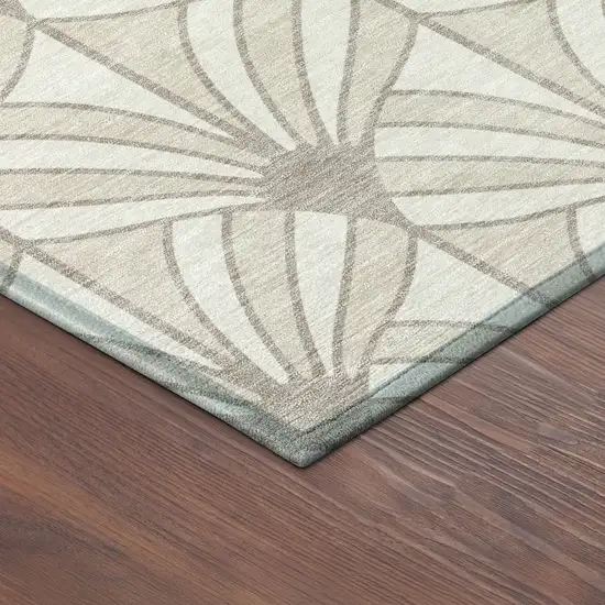 8' Ivory Beige And Taupe Round Seashell Washable Indoor Outdoor Area Rug Photo 8