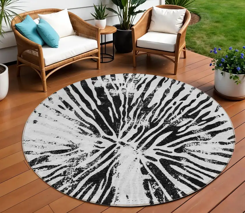 8' Ivory Black And Gray Round Abstract Washable Indoor Outdoor Area Rug Photo 1