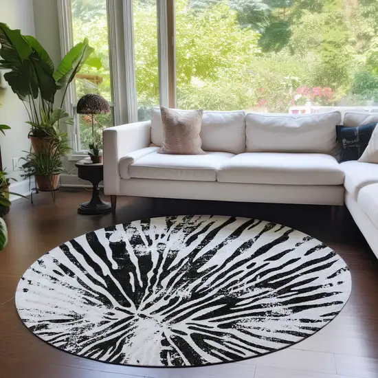 8' Ivory Black And Gray Round Abstract Washable Indoor Outdoor Area Rug Photo 7