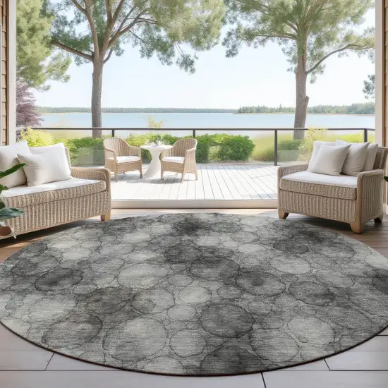 8' Ivory Gray And Black Round Abstract Washable Indoor Outdoor Area Rug Photo 4