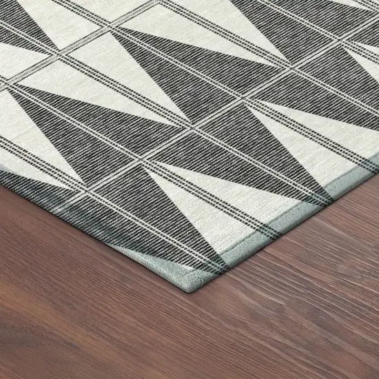 8' Ivory Gray And Black Round Geometric Washable Indoor Outdoor Area Rug Photo 8