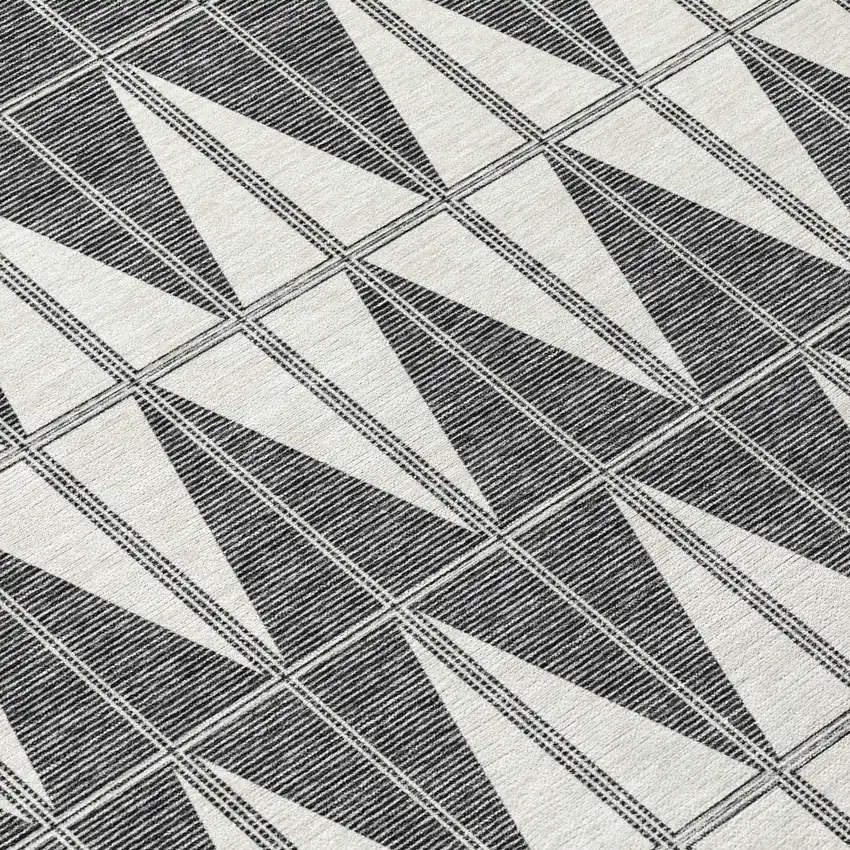 8' Ivory Gray And Black Round Geometric Washable Indoor Outdoor Area Rug Photo 9