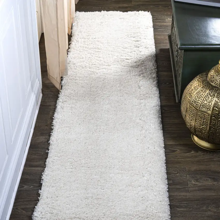 10' Ivory Runner Rug Photo 5