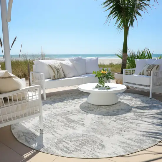 8' Ivory Silver And Taupe Round Abstract Washable Indoor Outdoor Area Rug Photo 6