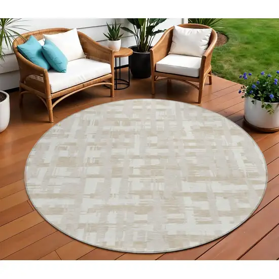 8' Ivory Tan And Beige Round Striped Washable Indoor Outdoor Area Rug Photo 2