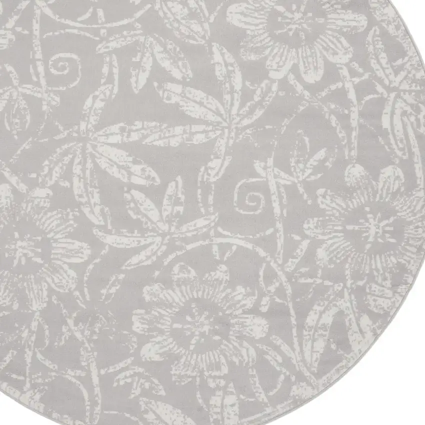 5' Ivory and Blue Damask Distressed Round Rug Photo 6