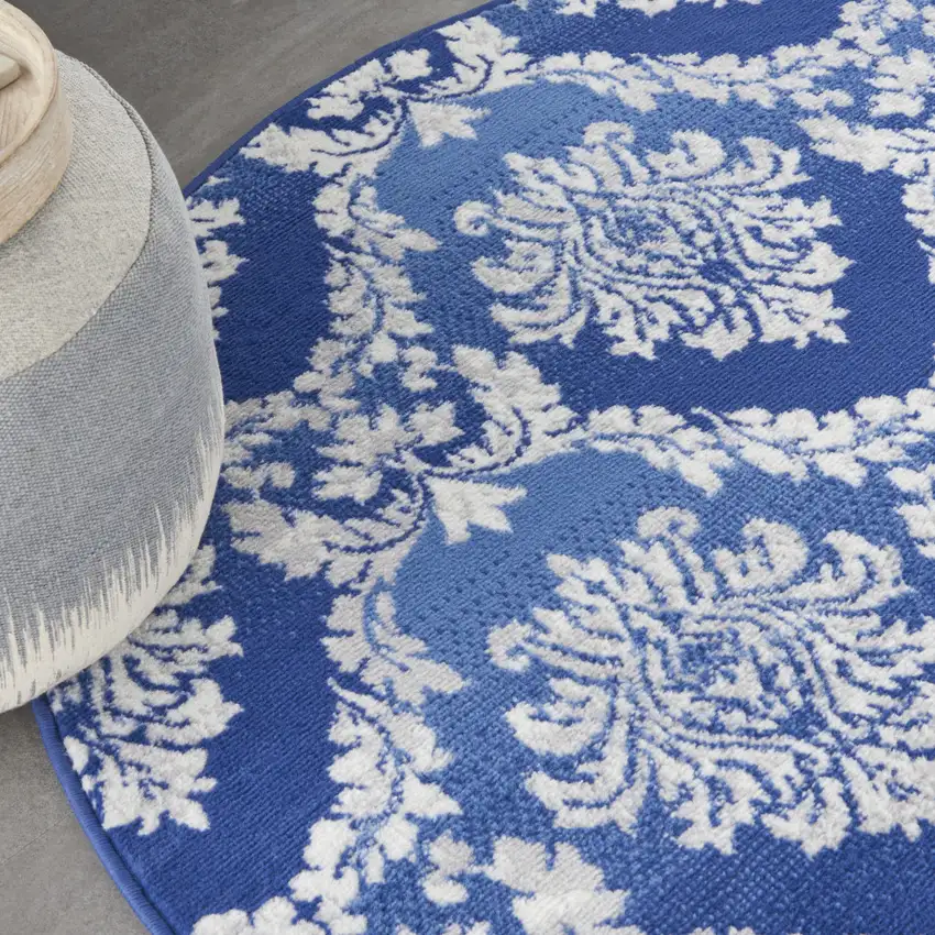 5' Ivory and Blue Damask Distressed Round Rug Photo 9