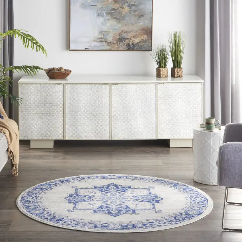 5' Ivory and Blue Floral Round Rug Photo 6