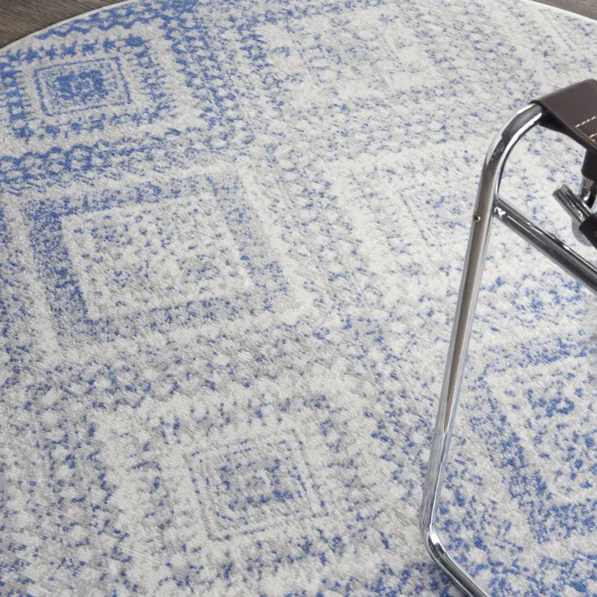 5' Ivory and Blue Geometric Distressed Round Rug Photo 9