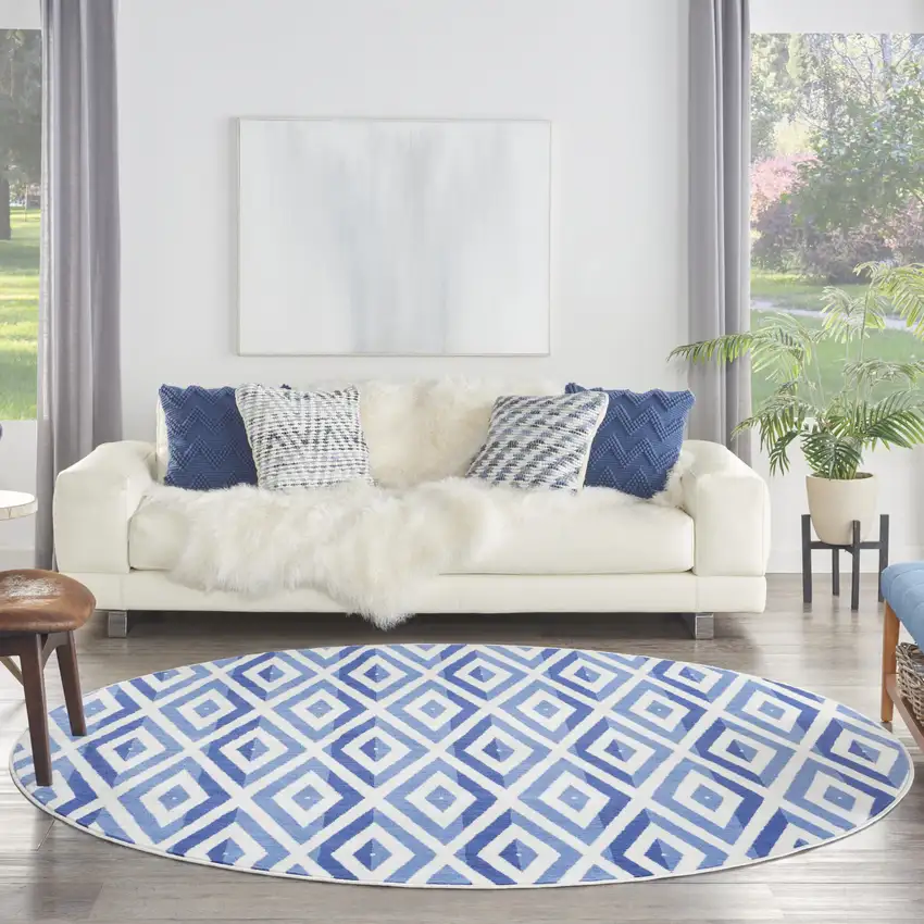 8' Ivory and Blue Geometric Round Rug Photo 7