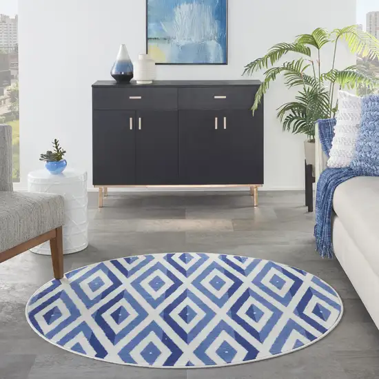 5' Ivory and Blue Geometric Round Rug Photo 5