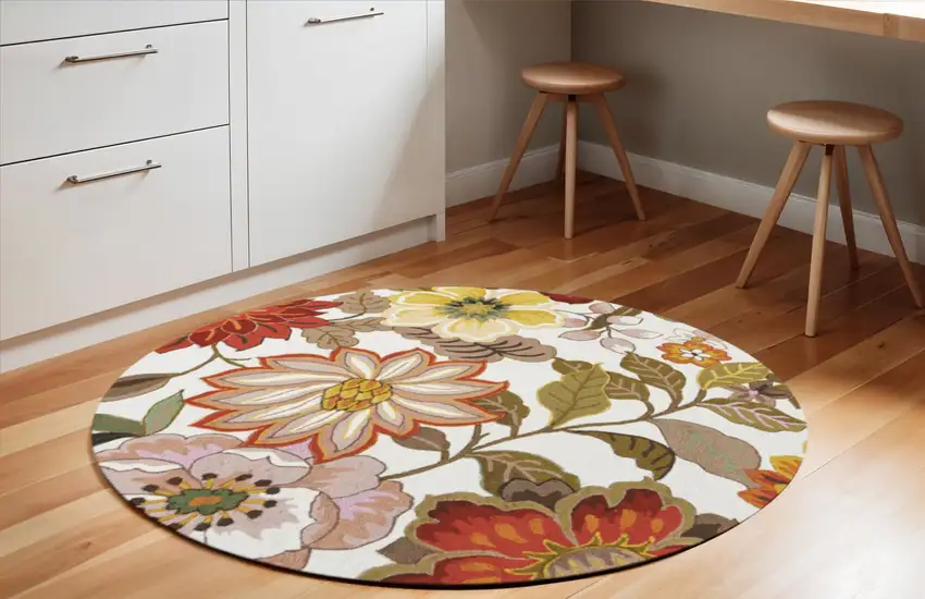6' Ivory and Red Botanical Leaves Round Rug Photo 1