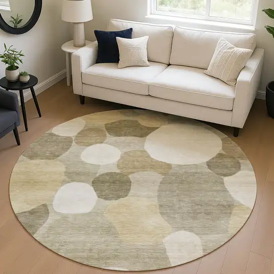 8' Khaki And Beige Round Geometric Washable Indoor Outdoor Area Rug Photo 5