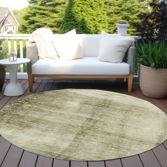 8' Khaki And Ivory Round Abstract Washable Indoor Outdoor Area Rug Photo 6