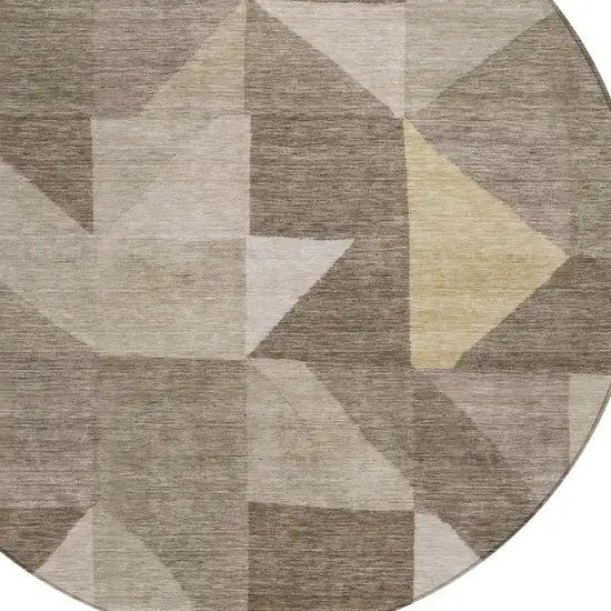 8' Khaki And Taupe Round Geometric Washable Indoor Outdoor Area Rug Photo 2