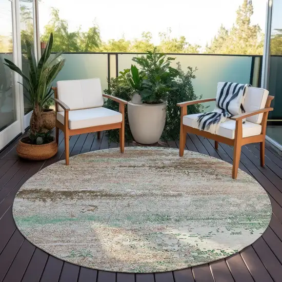 8' Khaki Beige And Ivory Round Abstract Washable Indoor Outdoor Area Rug Photo 5