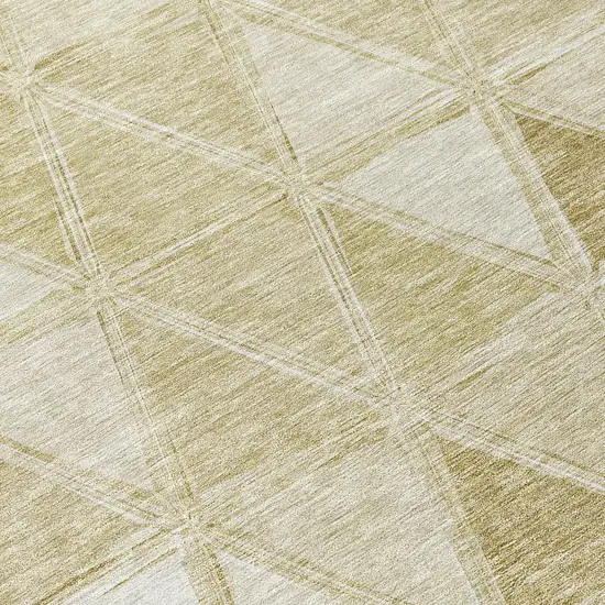 8' Khaki Beige And Tan Round Geometric Washable Indoor Outdoor Area Rug Photo 4