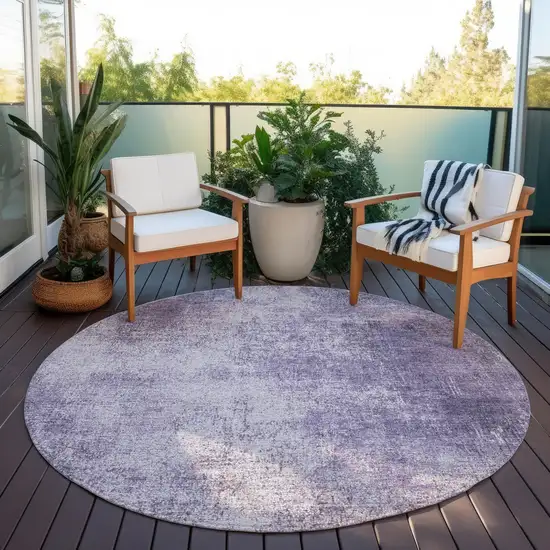 8' Lavender And Lilac Round Abstract Washable Indoor Outdoor Area Rug Photo 5