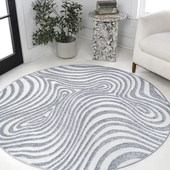 6' Light Blue And Ivory Round Abstract Indoor Outdoor Area Rug Photo 4