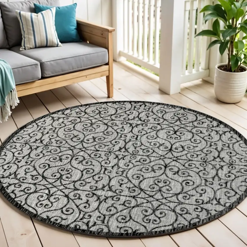 5' Light Gray And Black Round Geometric Indoor Outdoor Area Rug Photo 1