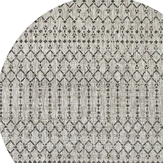 6' Light Gray And Black Round Trellis Indoor Outdoor Area Rug Photo 2
