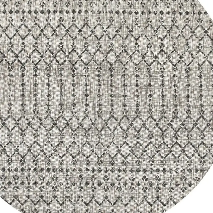8' Light Gray And Black Round Trellis Indoor Outdoor Area Rug Photo 2