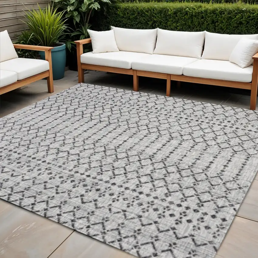 3' Light Gray And Black Square Trellis Indoor Outdoor Area Rug Photo 1