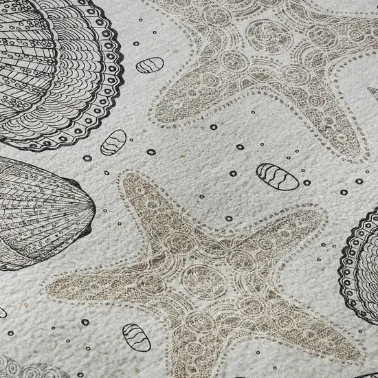 8' Light Gray And Charcoal Geometric Washable Round Rug With UV Protection Photo 8