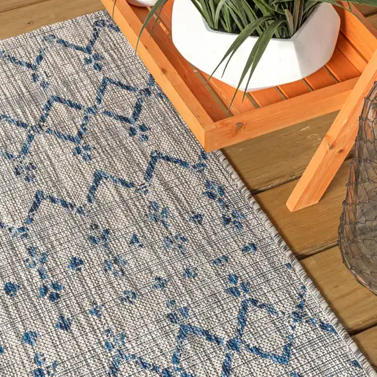 3' Light Gray And Navy Blue Square Trellis Indoor Outdoor Area Rug Photo 7