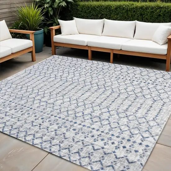 4' Light Gray And Navy Blue Square Trellis Indoor Outdoor Area Rug Photo 1